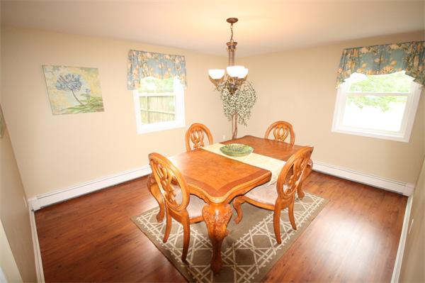 31 Wethersfield Road Natick, MA 01760 - Photo 7 of 20