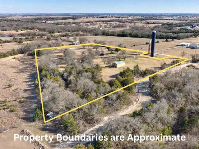 $465,000 | 563 County Road 4730, Leonard, TX 75452