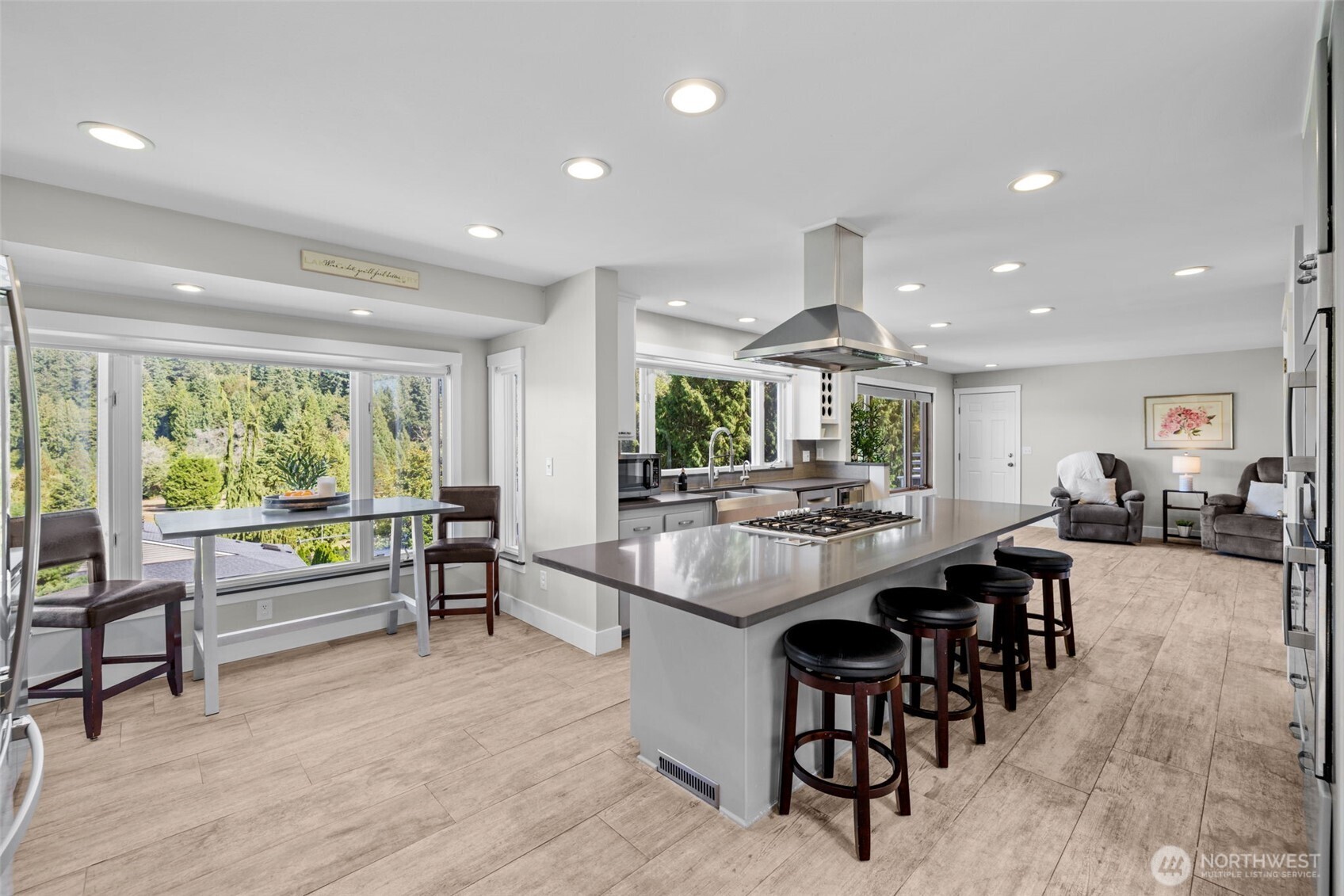 16231 Valhalla Drive Bothell, WA 98011 - Photo 13 of 40 Gallery Image 13