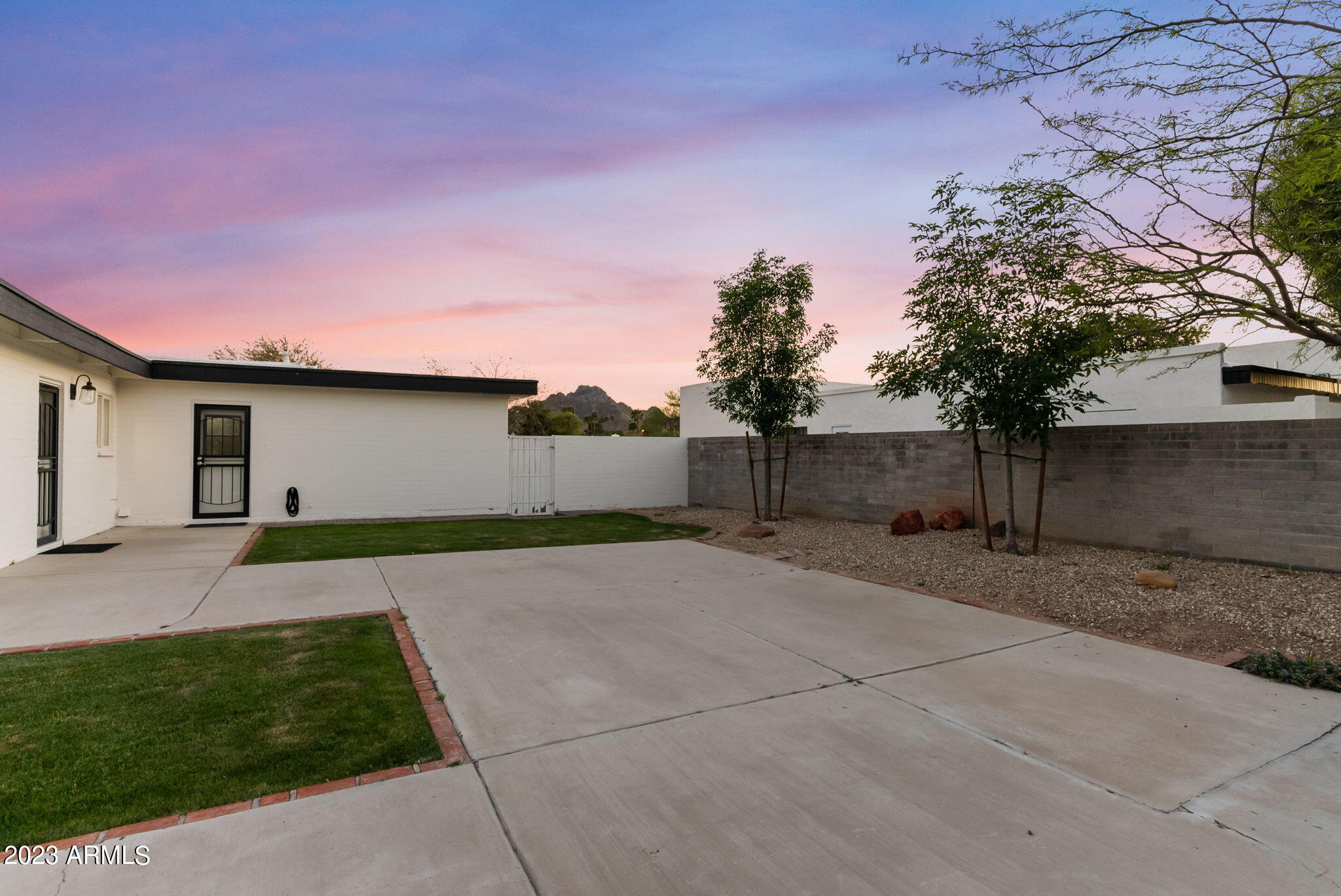 3412 East Mountain View Road Phoenix, AZ 85028 - Photo 39 of 67 38-web-or-mls-DSC09498