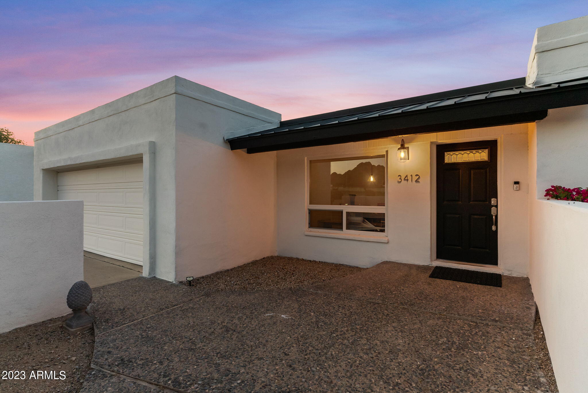 3412 East Mountain View Road Phoenix, AZ 85028 - Photo 4 of 67 3-web-or-mls-DSC09553