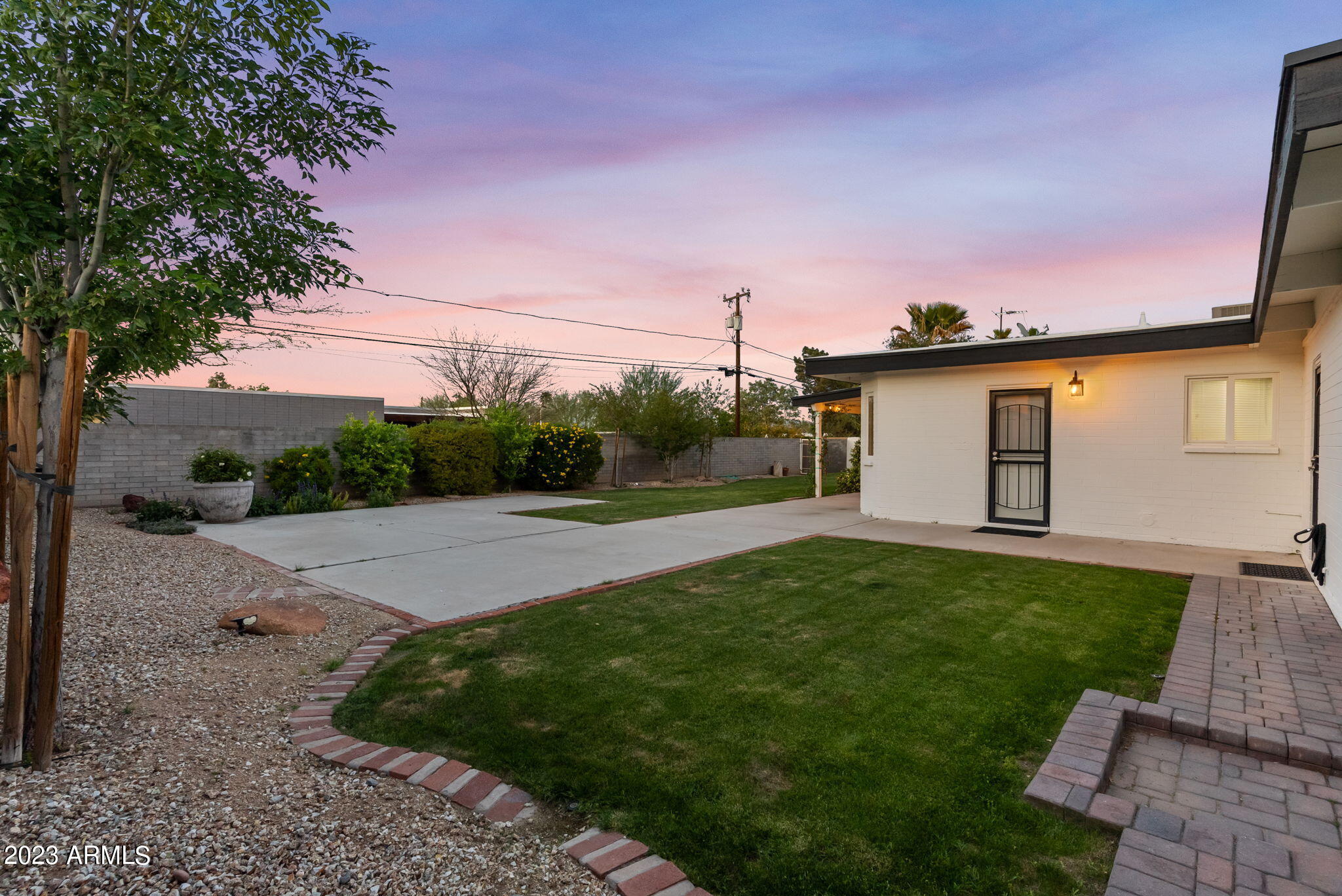 3412 East Mountain View Road Phoenix, AZ 85028 - Photo 42 of 67 41-web-or-mls-DSC09543