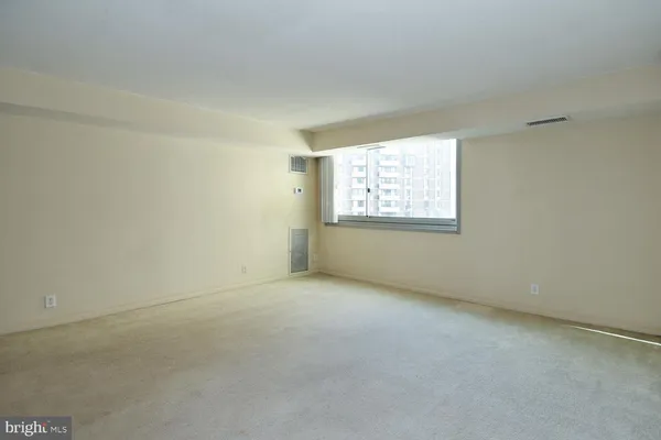 $1,775 | 4601 North Park Avenue, Unit 605W, Chevy Chase, MD 20815