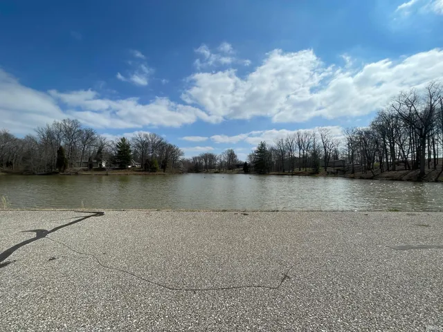 $5,999 | 0 Harry Beumer, Huntingburg, IN 47542