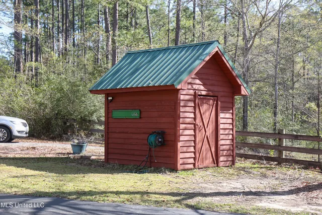 $1,075,000 | 24203 Bilbo Road, Vancleave, MS 39565