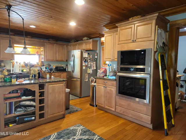 $1,075,000 | 24203 Bilbo Road, Vancleave, MS 39565