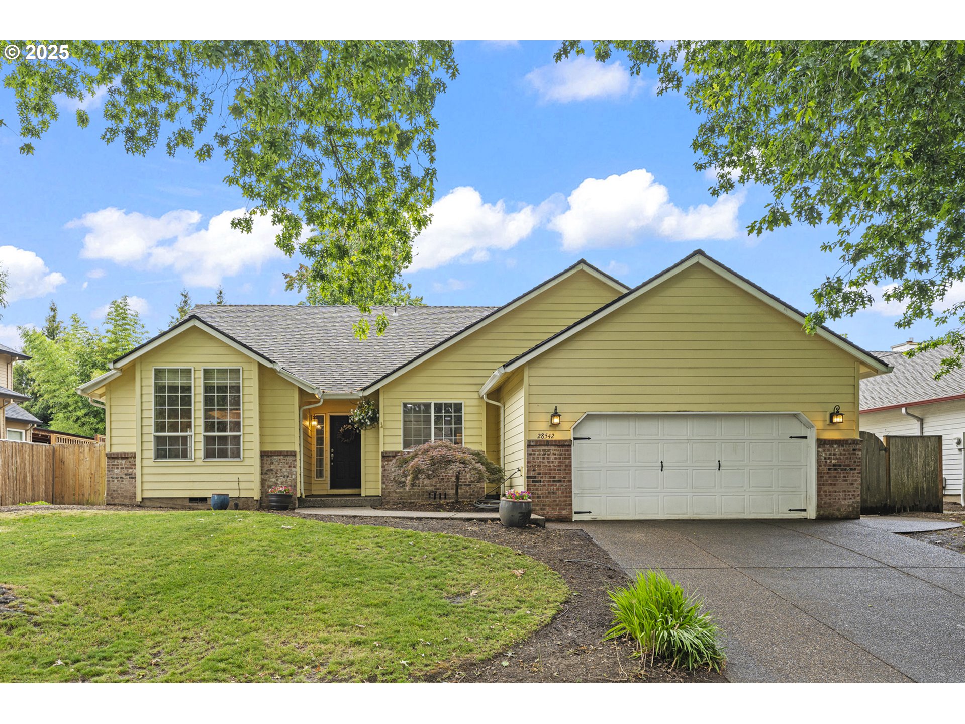 28542 Southwest Meadows Loop Wilsonville, OR 97070 - Photo 1 of 35 Gallery Image 1