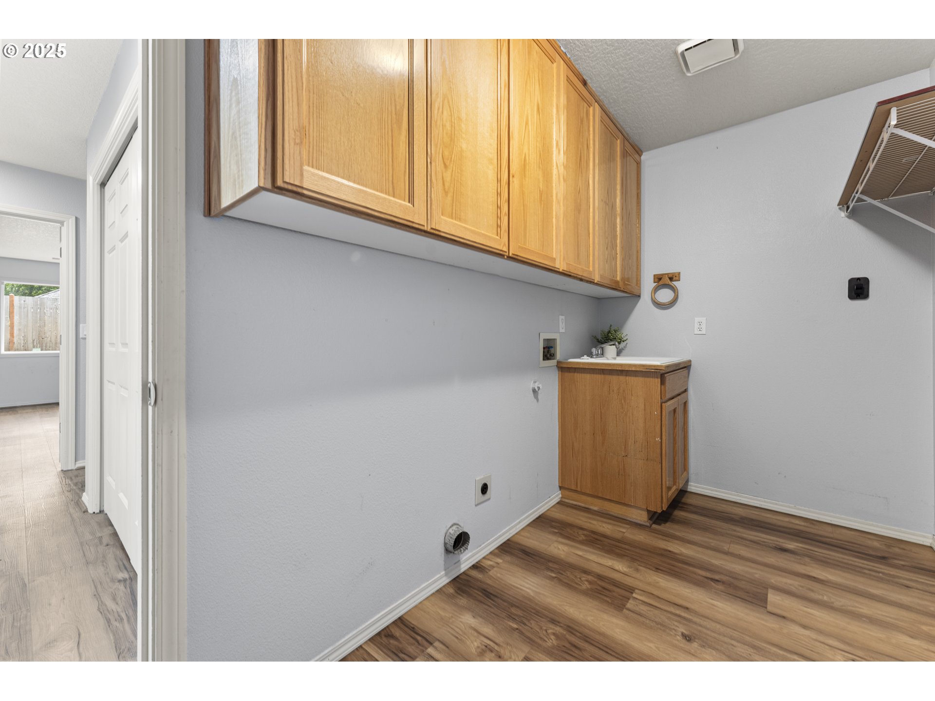 28542 Southwest Meadows Loop Wilsonville, OR 97070 - Photo 29 of 35 Gallery Image 29