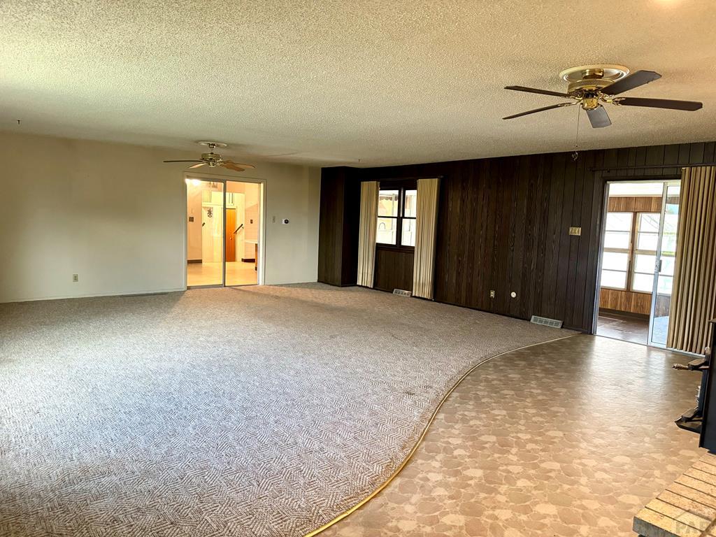 2236 Hillside Road Pueblo, CO 81006 - Photo 31 of 45 Gallery Image 31
