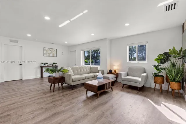 $640,000 | 1125 Northwest 15th Street, Homestead, FL 33030