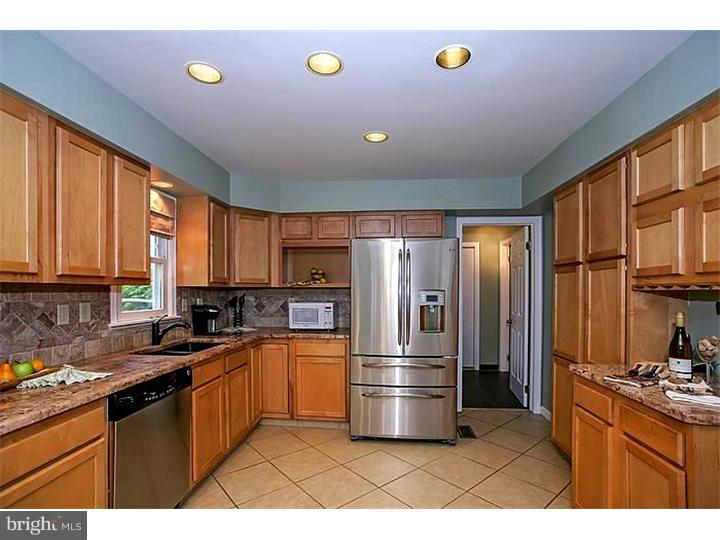 602 Rosedale Road Kennett Square, PA 19348 - Photo 6 of 23 Kitchen