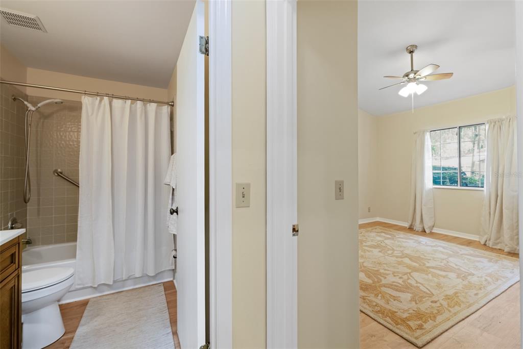 5113 Southwest 9 Lane Gainesville, FL 32607 - Photo 28 of 39