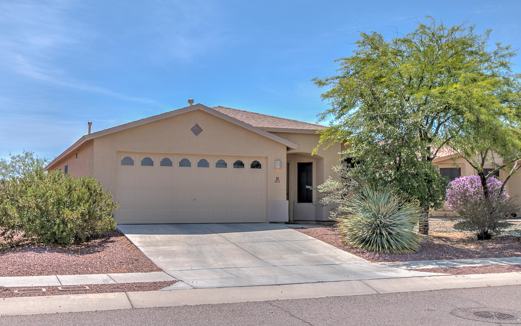 8273 South Bainbridge Road Tucson, AZ 85747 - Photo 1 of 38 Gallery Image 1