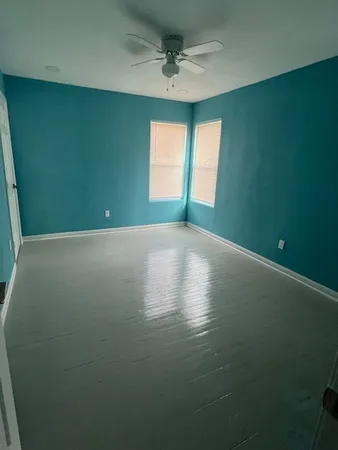 $1,000 | 1628 18th Street, Corpus Christi, TX 78404
