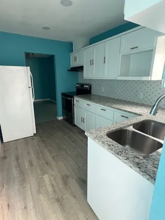 $1,000 | 1628 18th Street, Corpus Christi, TX 78404