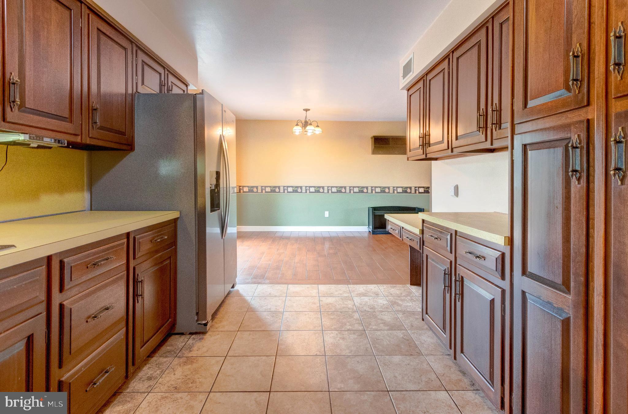 2409 Stoverstown Road Spring Grove, PA 17362 - Photo 12 of 29