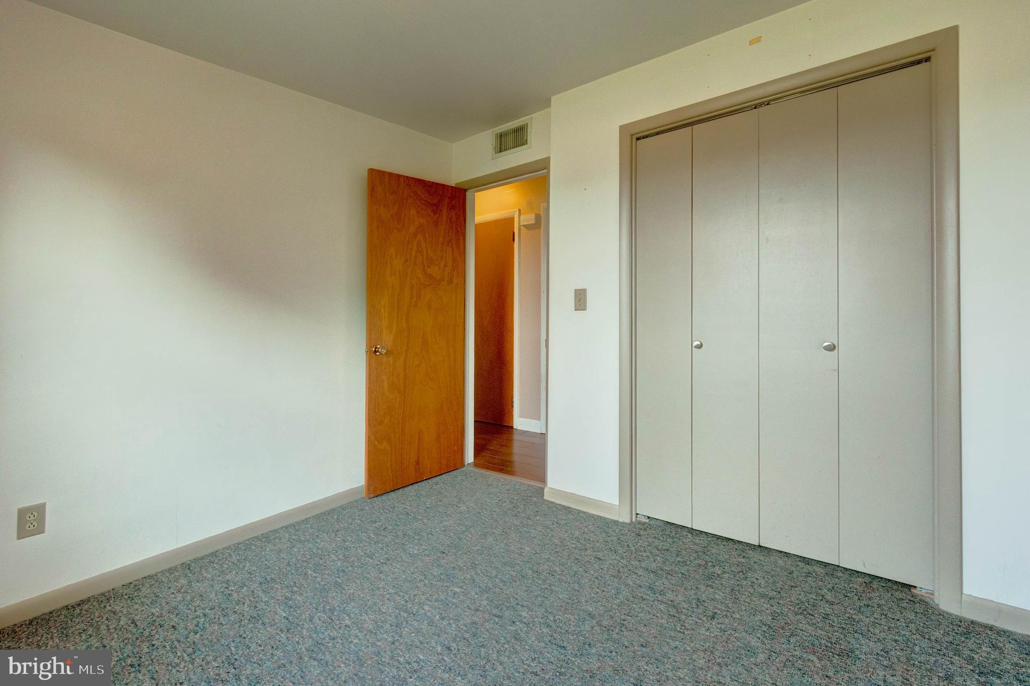 2409 Stoverstown Road Spring Grove, PA 17362 - Photo 20 of 29