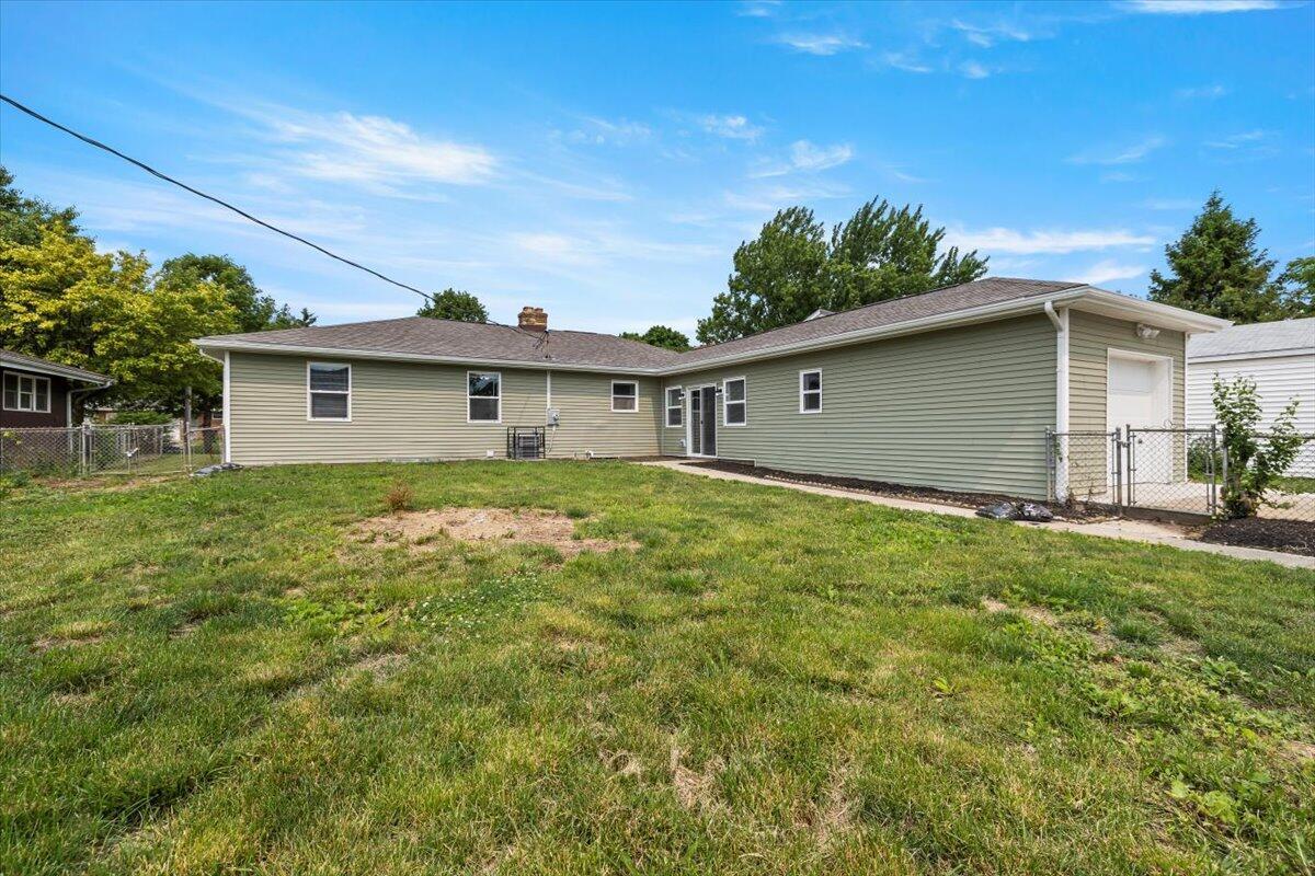 656 Salisbury Road Columbus, OH 43204 - Photo 27 of 31 28-Back