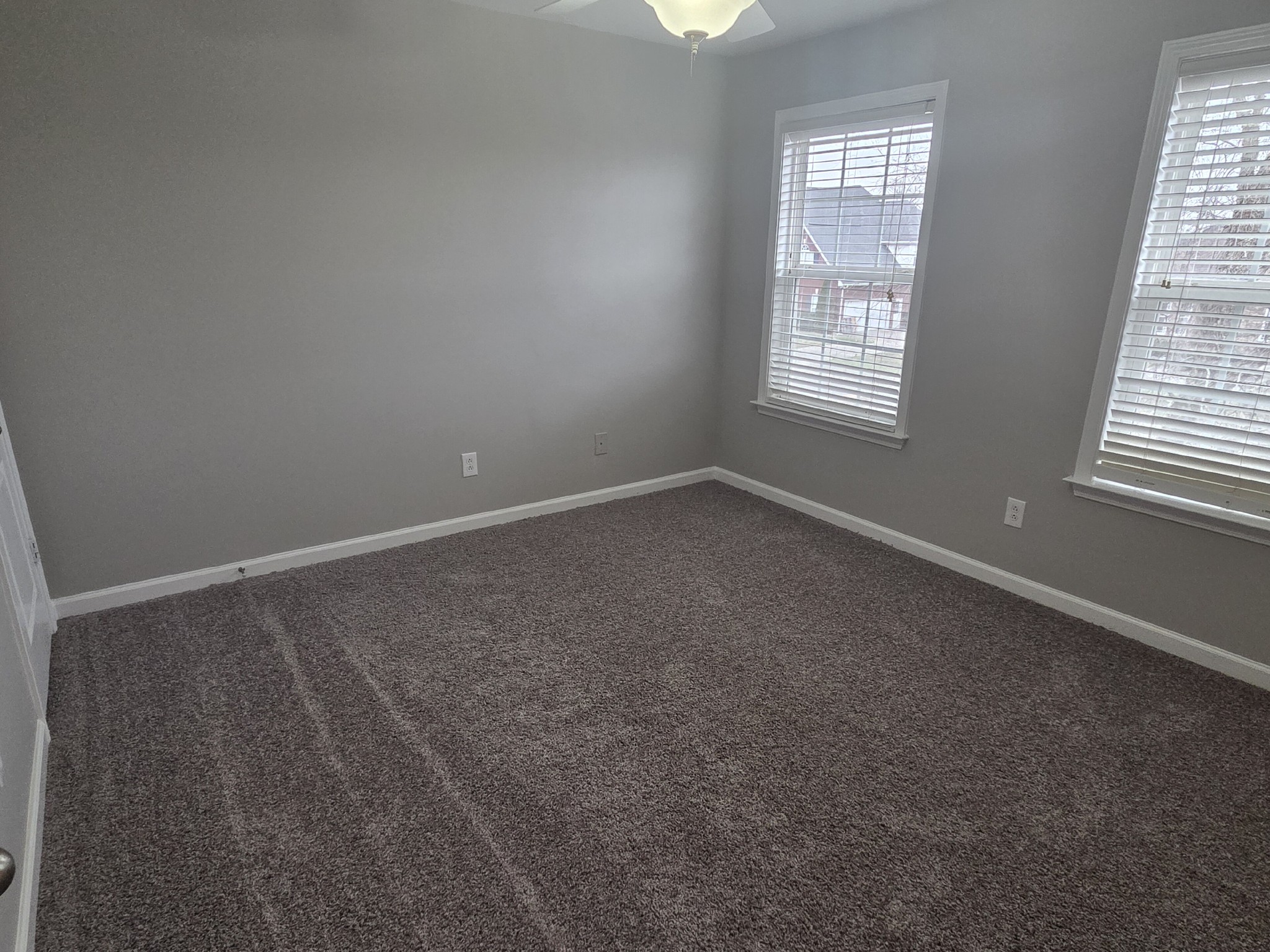 617 Rambush Drive Murfreesboro, TN 37128 - Photo 22 of 32 an empty room with windows
