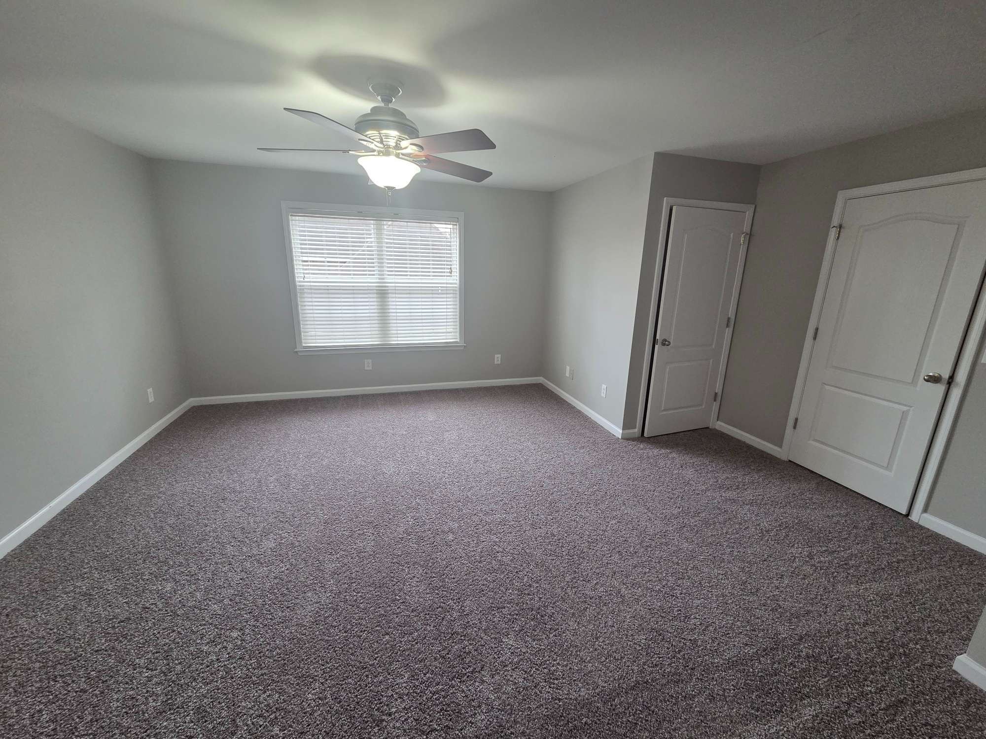 617 Rambush Drive Murfreesboro, TN 37128 - Photo 29 of 32 a view of a livingroom with a ceiling fan and window