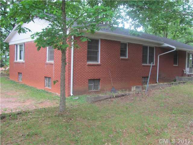 7724 Highway 27 Ridgeville, IN 47380 - Photo 2 of 15 Gallery Image 2