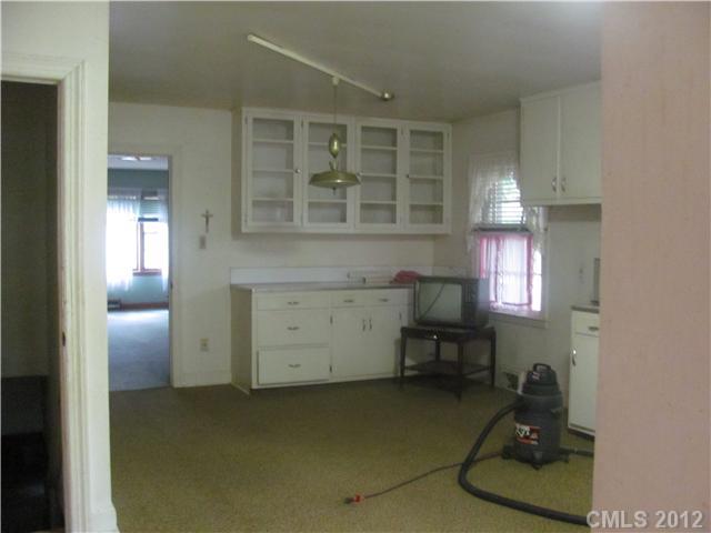 7724 Highway 27 Ridgeville, IN 47380 - Photo 9 of 15 Gallery Image 9
