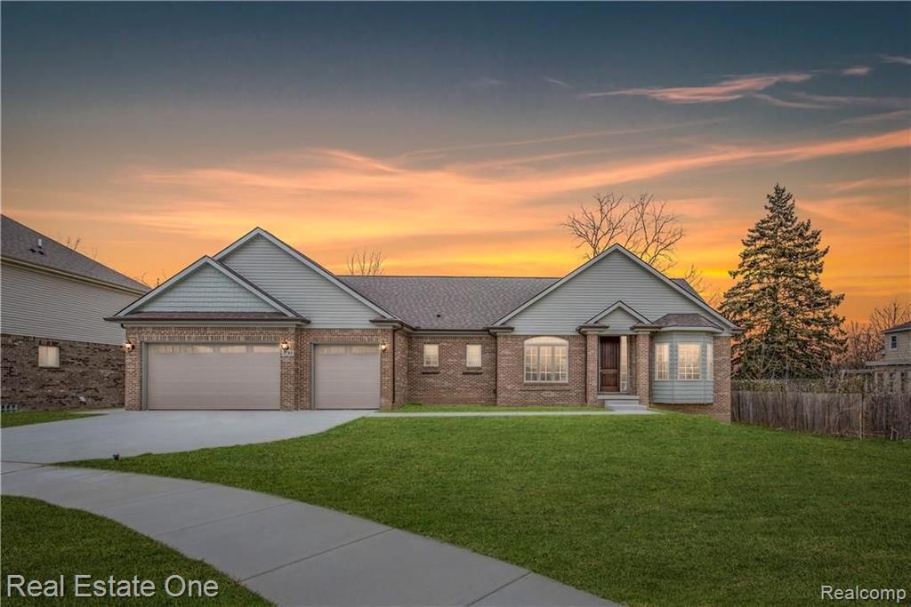3781 Milano Ct. Rochester Hills, MI 48307 - Photo 1 of 38