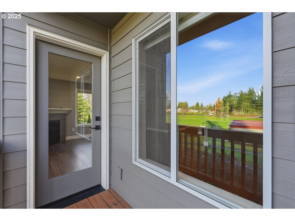 37867 College Street Sandy, OR 97055 - Photo 18 of 33