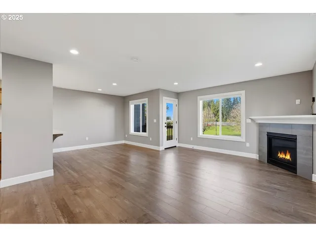 $440,000 | 37867 College Street, Sandy, OR 97055