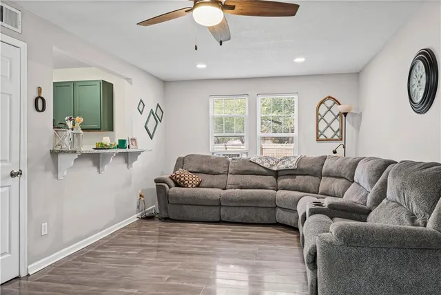 $210,000 | 210 Northeast Maple Street, Lee's Summit, MO 64063