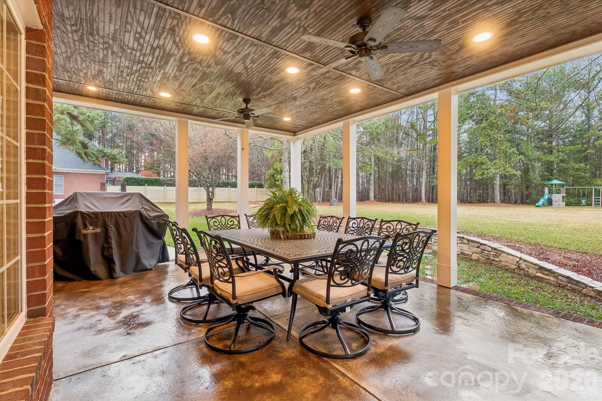 10019 Elibren Lane Matthews, NC 28105 - Photo 7 of 37