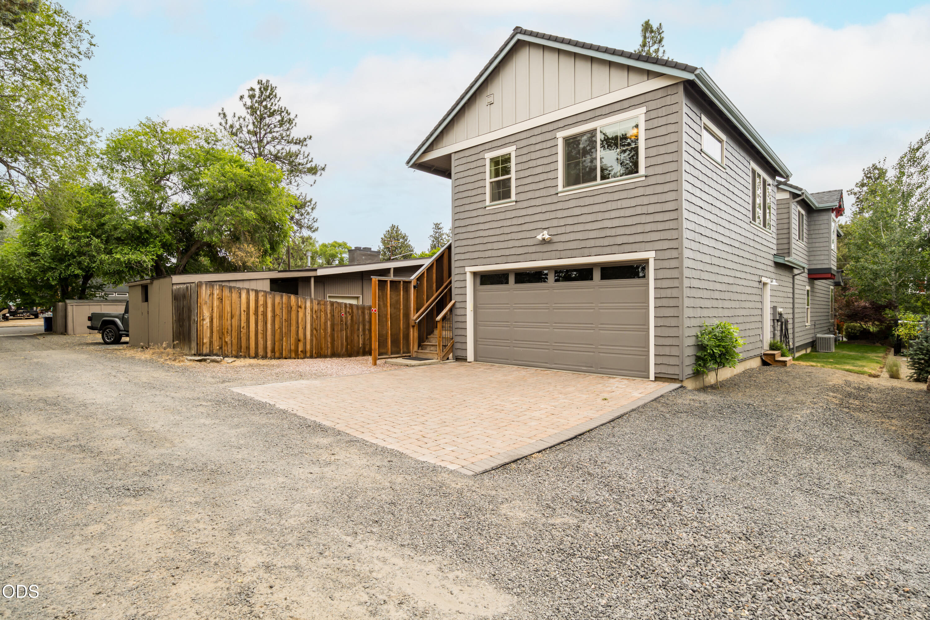 454 Northeast Burnside Avenue Bend, OR 97701 - Photo 43 of 62