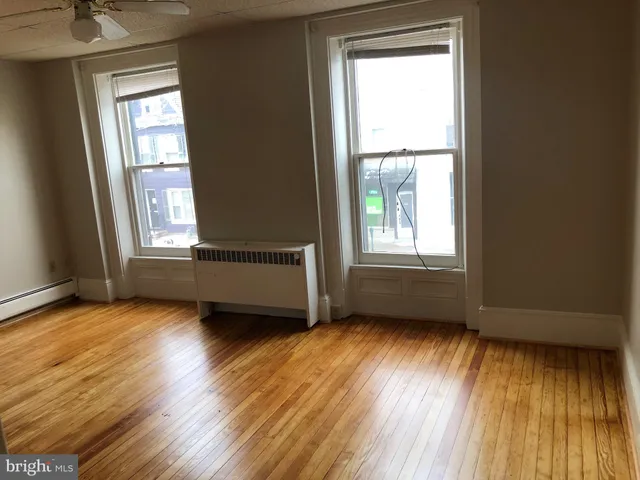 $725 | 34 East Baltimore Street, Unit 2, Greencastle, PA 17225