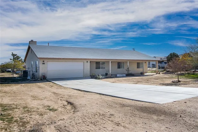 $369,800 | 3619 Lexington Avenue, Yucca Valley, CA 92284