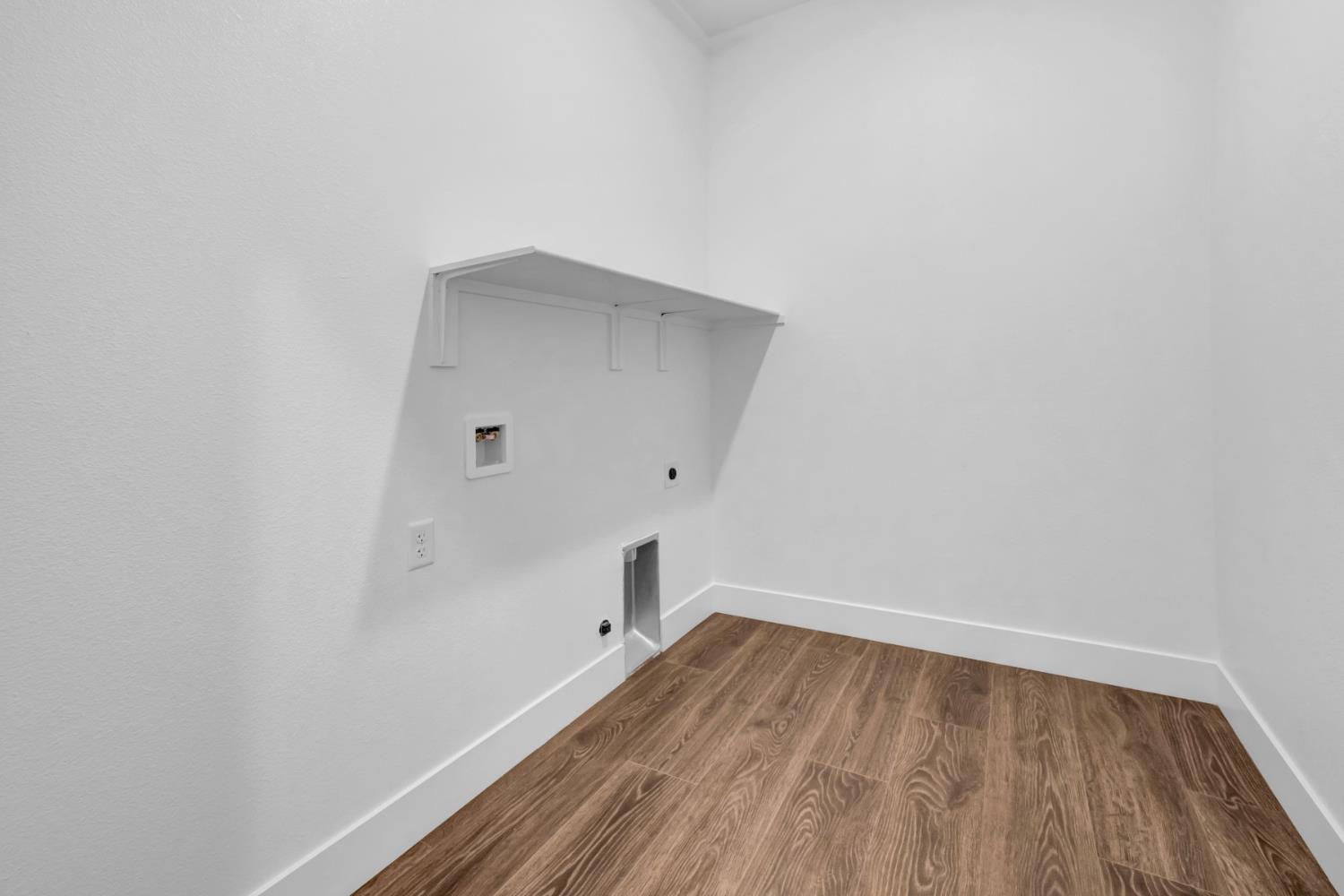 4327 Hooded Crow Way Rancho Cordova, CA 95742 - Photo 54 of 58 a view of a room