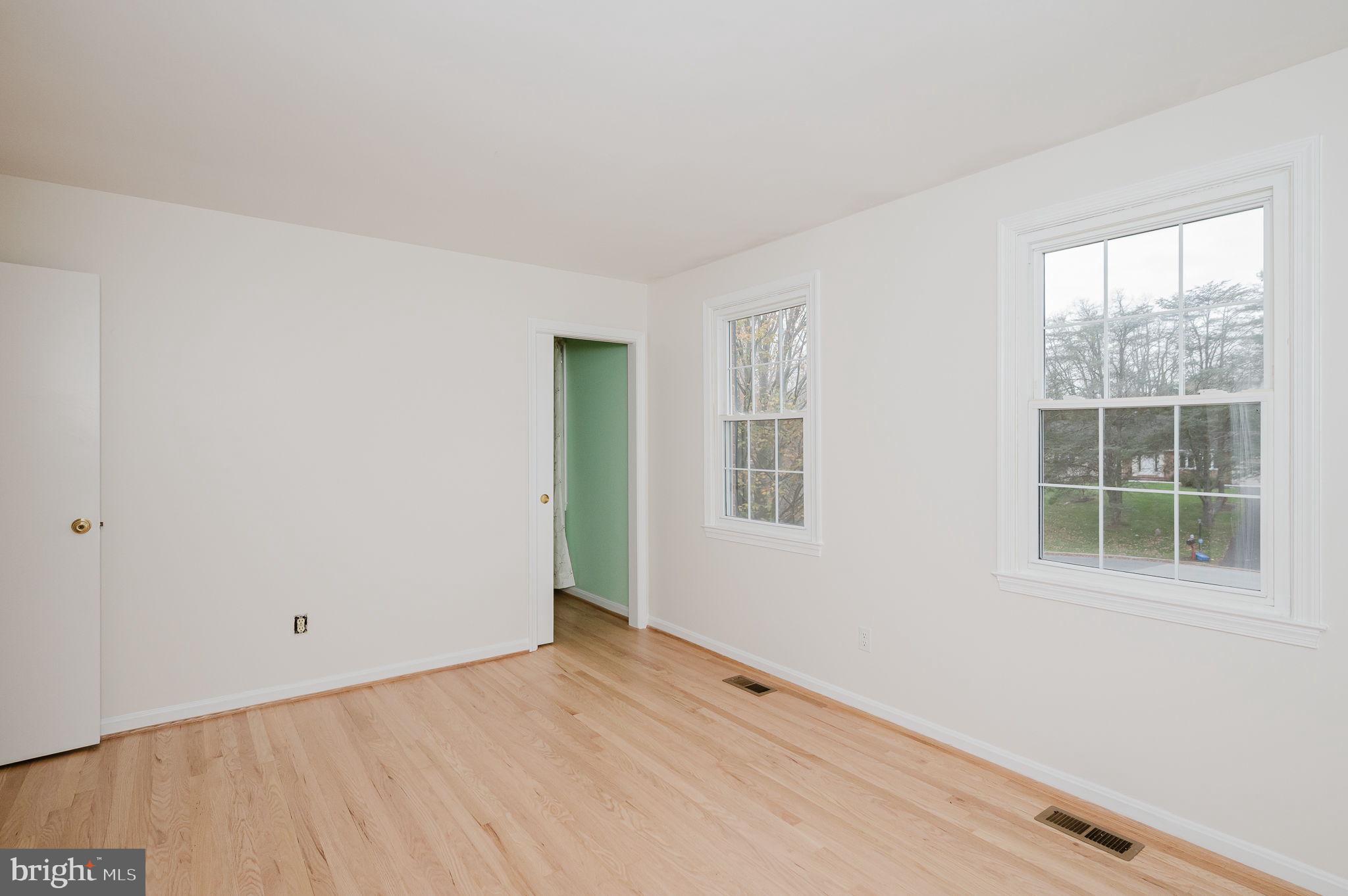 5 Drake Court Baltimore, MD 21286 - Photo 28 of 76 Bedroom 14'1" x 12'2" w/ access to Bonus Room