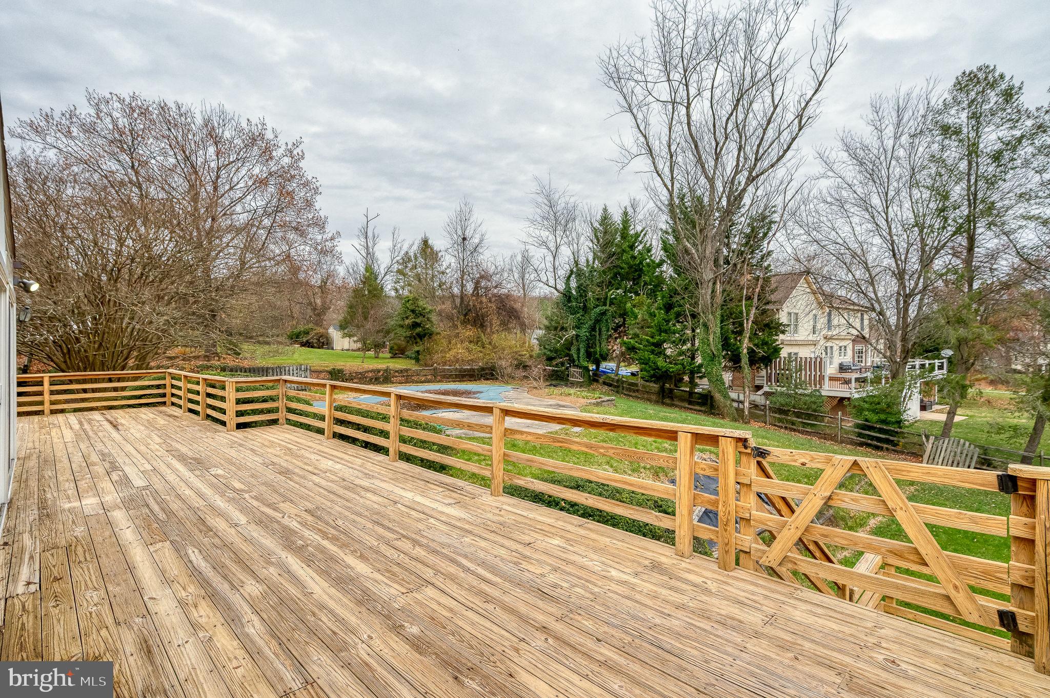 5 Drake Court Baltimore, MD 21286 - Photo 47 of 76 Large Deck Facing Beautiful Yard space
