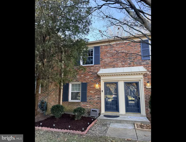 $419,900 | 5818 Torington Drive, Unit 859, Springfield, VA 22152