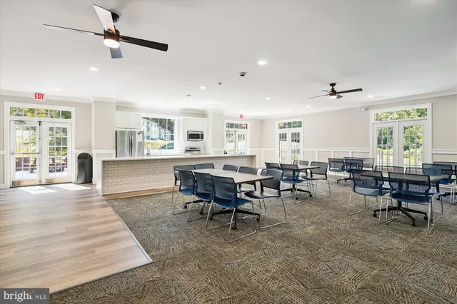 $419,900 | 5818 Torington Drive, Unit 859, Springfield, VA 22152