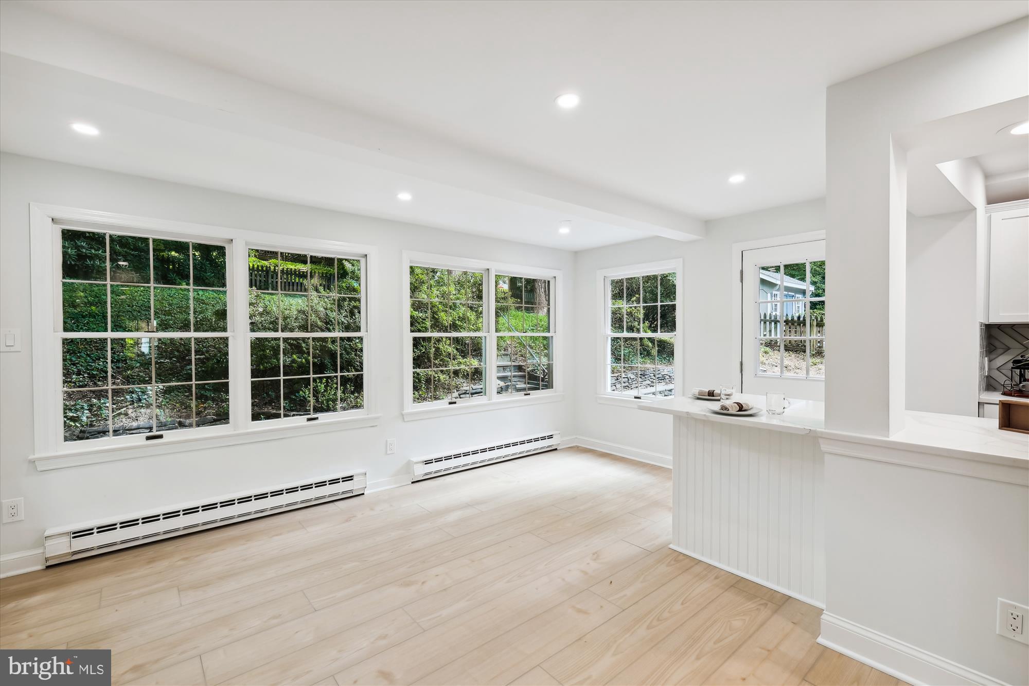 5913 Ramsgate Road Bethesda, MD 20816 - Photo 27 of 55 Breakfast Area