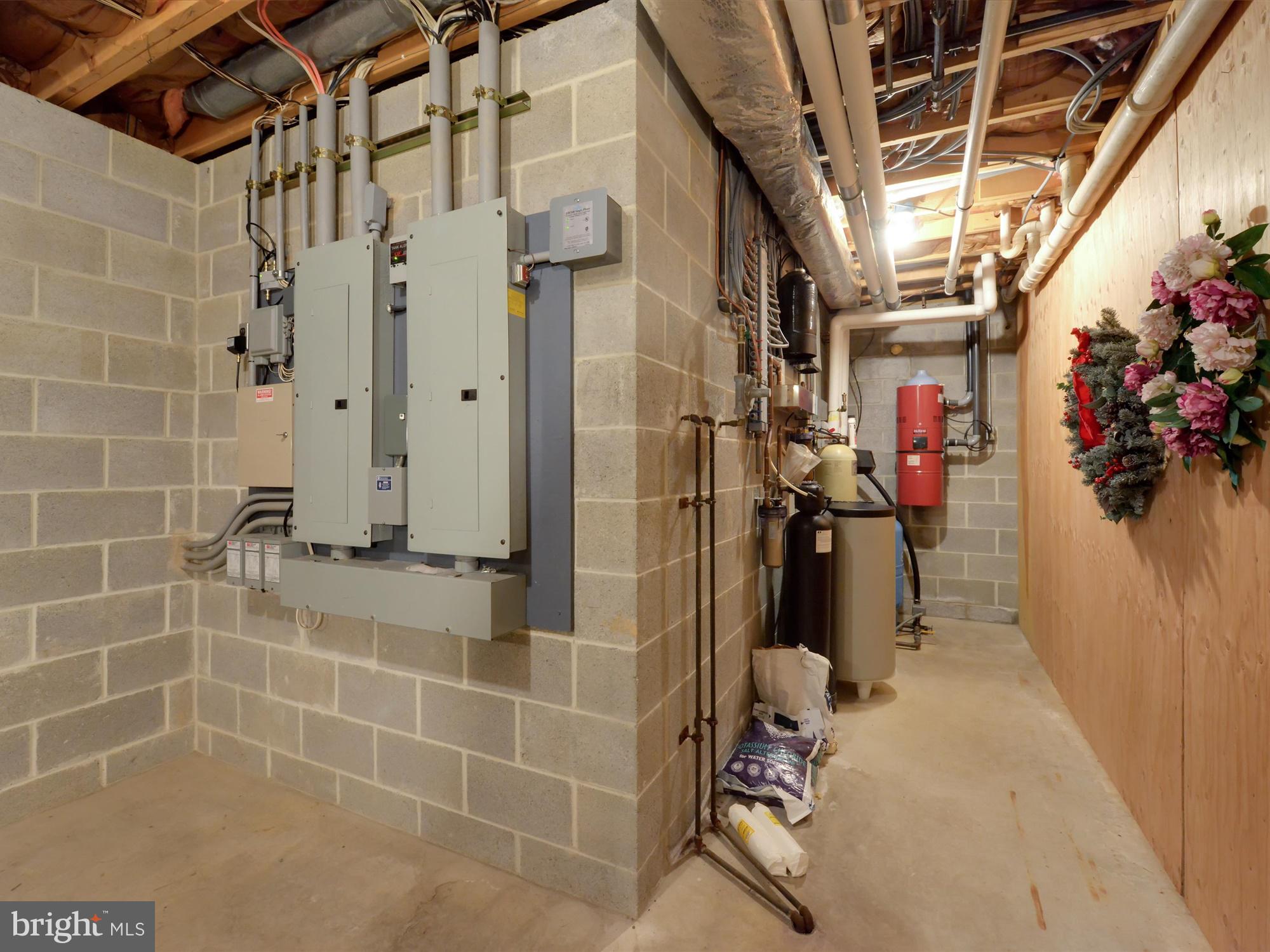 390 Golf Road Myerstown, PA 17067 - Photo 50 of 75 Two 200 AMP