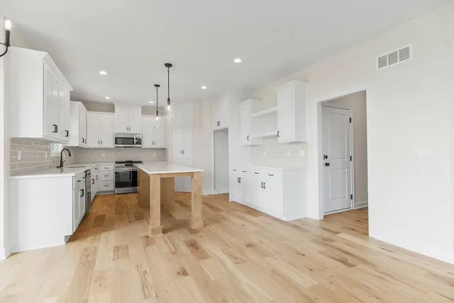 $623,750 | 15443 West 171st Street, Olathe, KS 66062