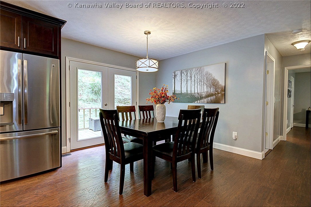 718 Narrow Branch Road Elkview, WV 25071 - Photo 10 of 30 Gallery Image 10