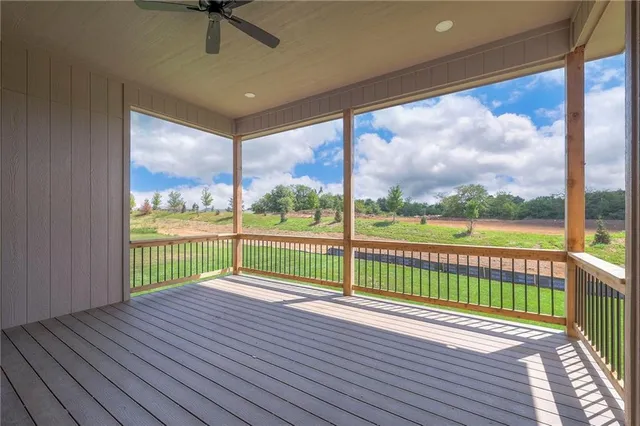 $810,000 | 1011 Wilds Parkway, Greenwood, MO 64034