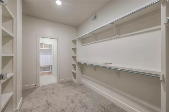 $810,000 | 1011 Wilds Parkway, Greenwood, MO 64034