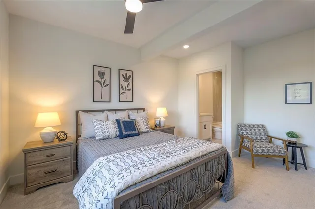 $810,000 | 1011 Wilds Parkway, Greenwood, MO 64034