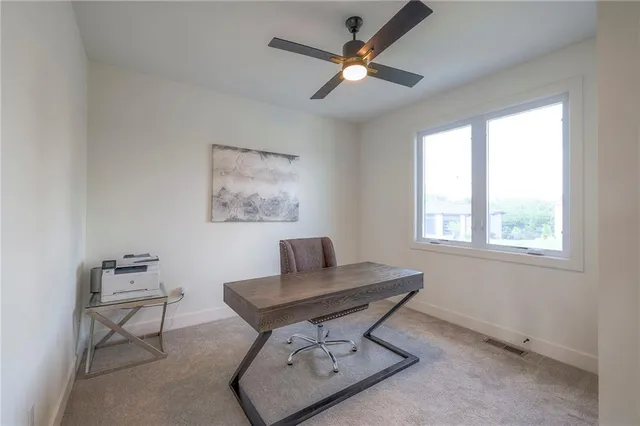 $810,000 | 1011 Wilds Parkway, Greenwood, MO 64034