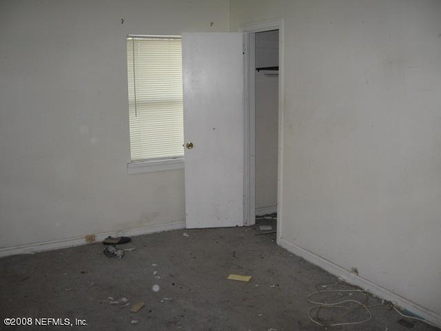 7928 Denham Road East Jacksonville, FL 32208 - Photo 8 of 14 Bedroom1