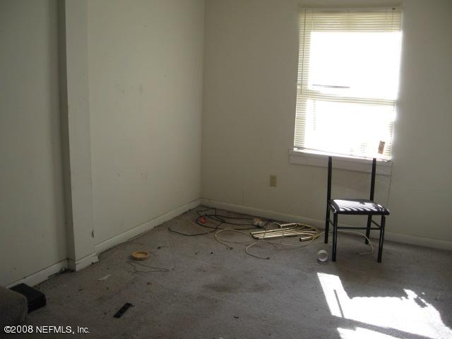 7928 Denham Road East Jacksonville, FL 32208 - Photo 10 of 14 Closed in porch for den