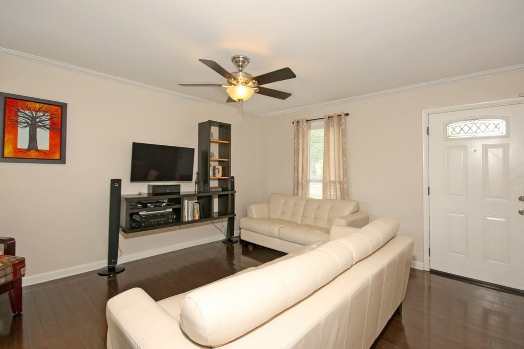 1202 Pender Street Raleigh, NC 27610 - Photo 5 of 23 Family Room